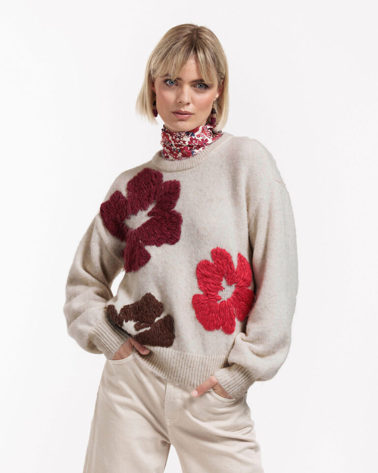 Nour Flower Pullover Studio Anneloes