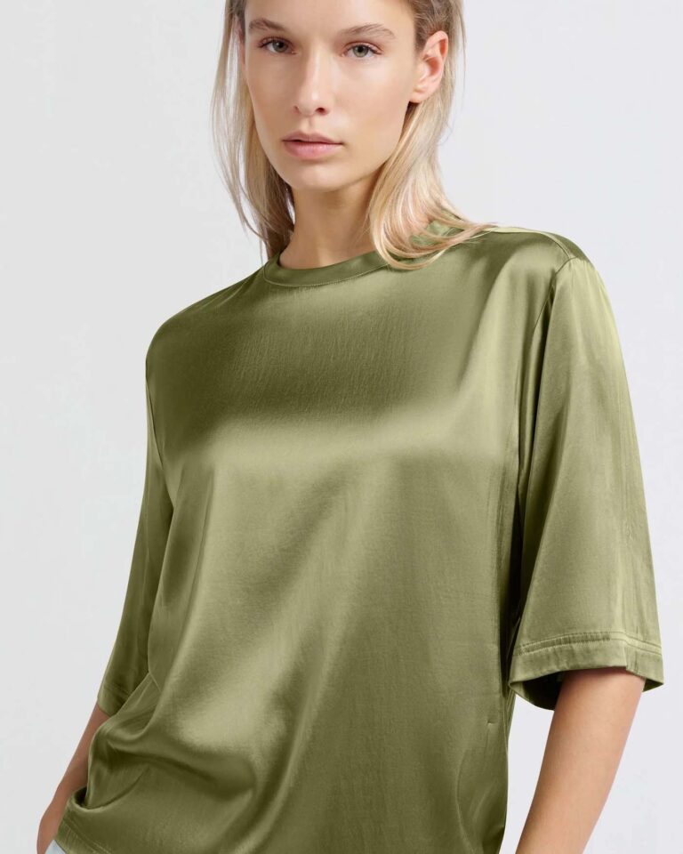 T-shirt Olive Satin Yaya groen