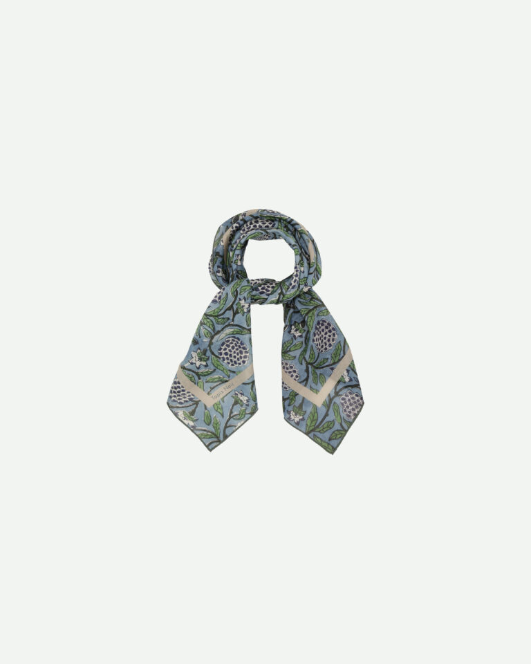 Light_Blue_Swirl_Scarf-Light-TN240151-Light_Blue