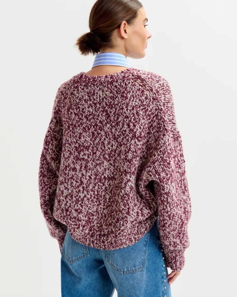 Trui Izura Bordeaux Essentiel Antwerp 1