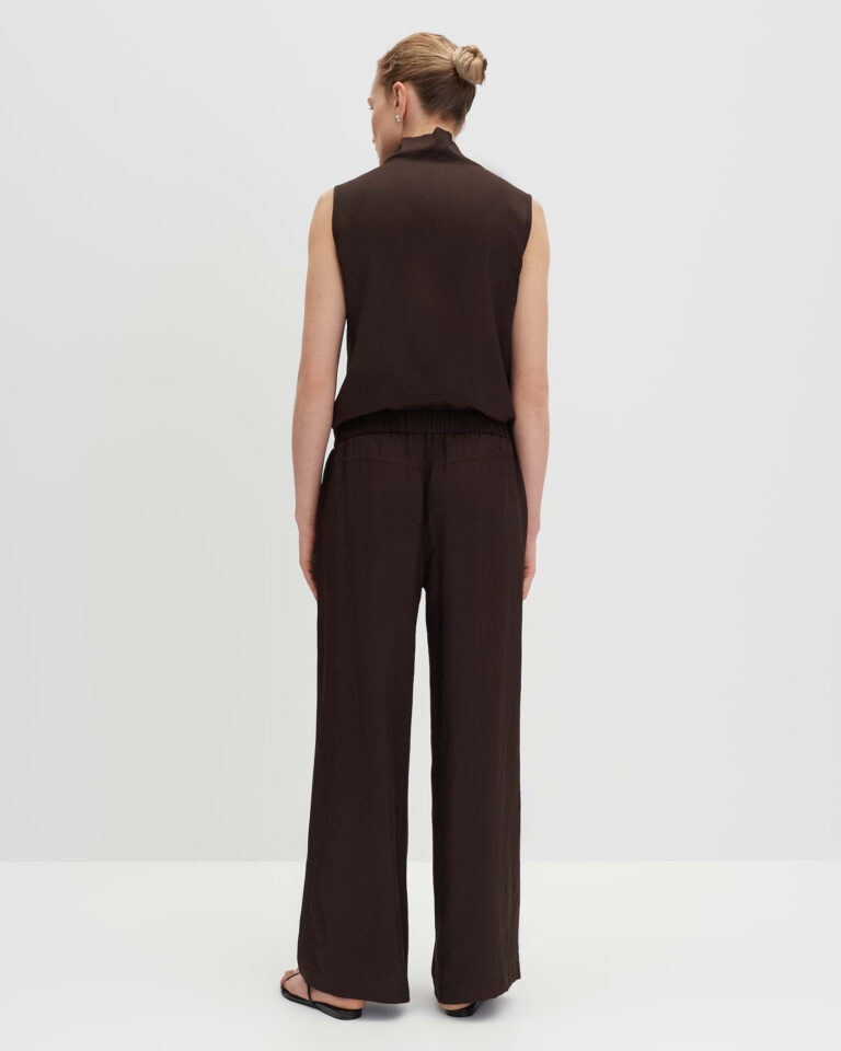 bruin_wide-leg-pants_dames_charlie-palazzo_someday_achterkant_1