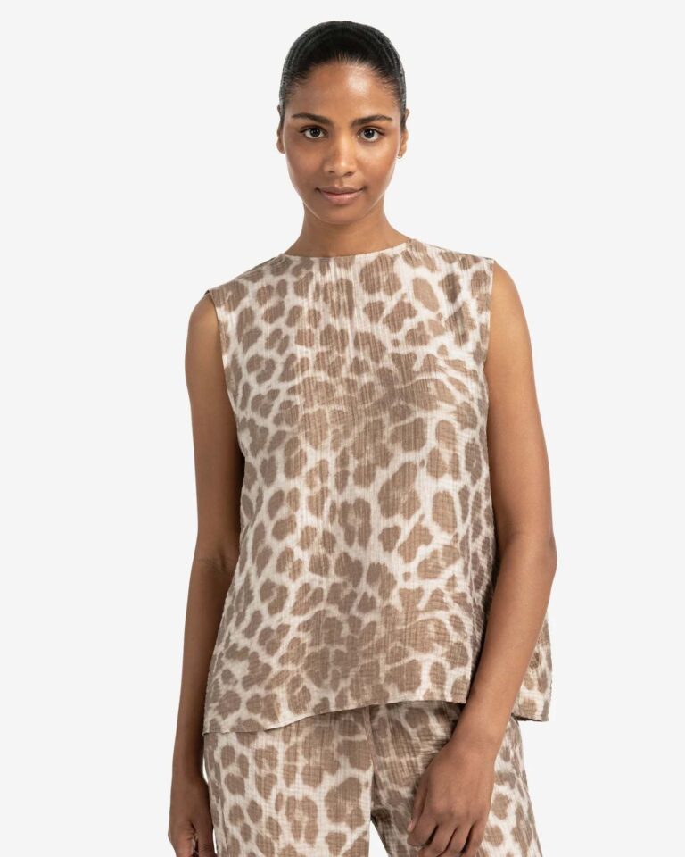 sleeveless-top-with-leopard-print-and-back-buttons