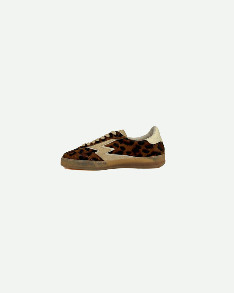 Sneaker Club Deluxe Leopard Moa Concept_1