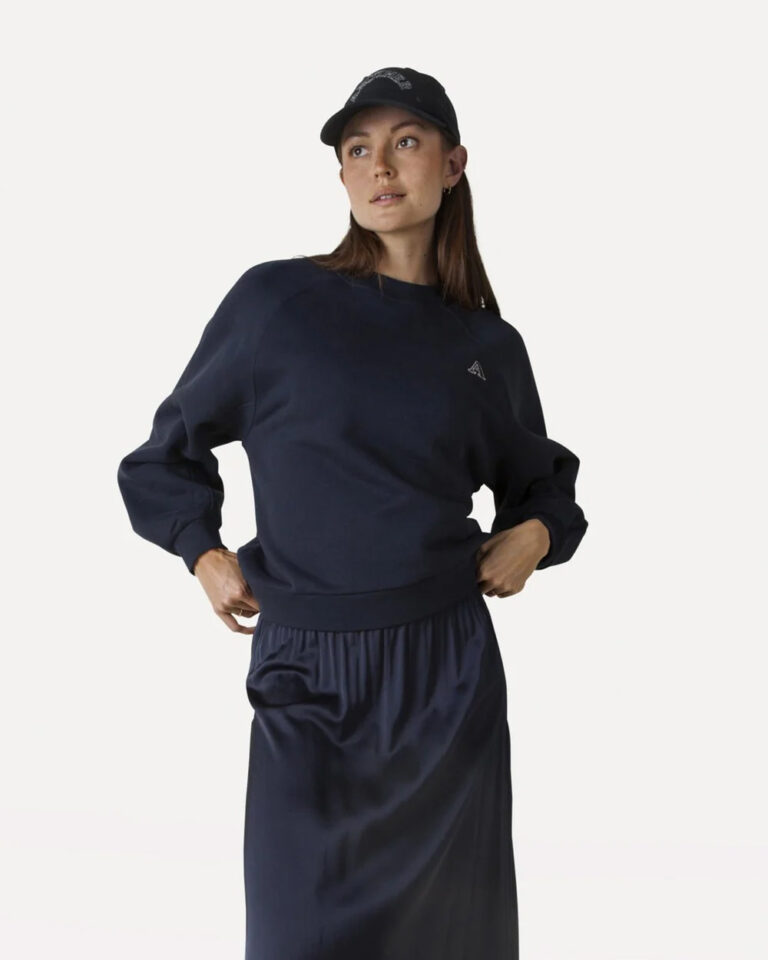Sweater Niya Blue Another Label navy