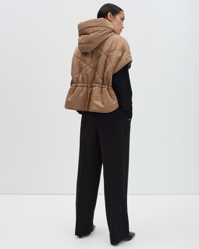 beige_gewatteerde-bodywarmer_dames_venkara_someday_achterkant
