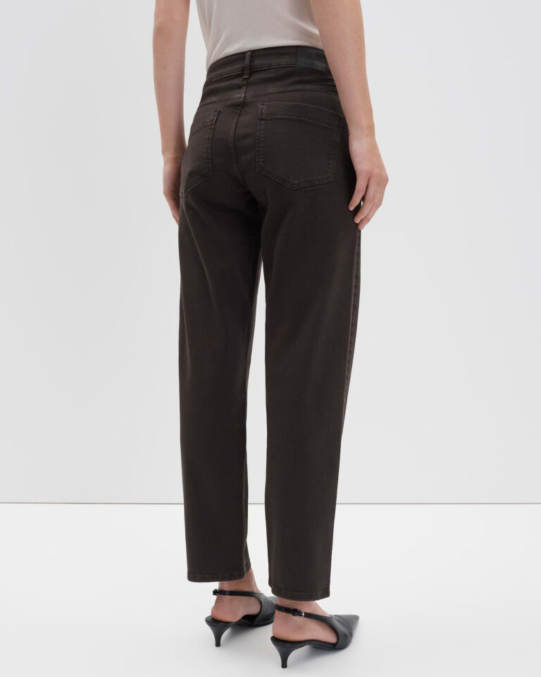 bruin_straight-jeans_dames_carie-straight_someday_achterkant