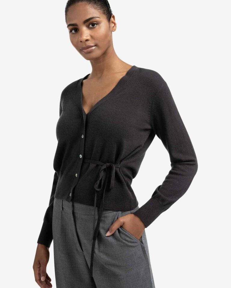 cardigan-with-v-neck-and-tie-waist-1_85e18fcf-cbd3-405b-bc4f-f21755615a4f