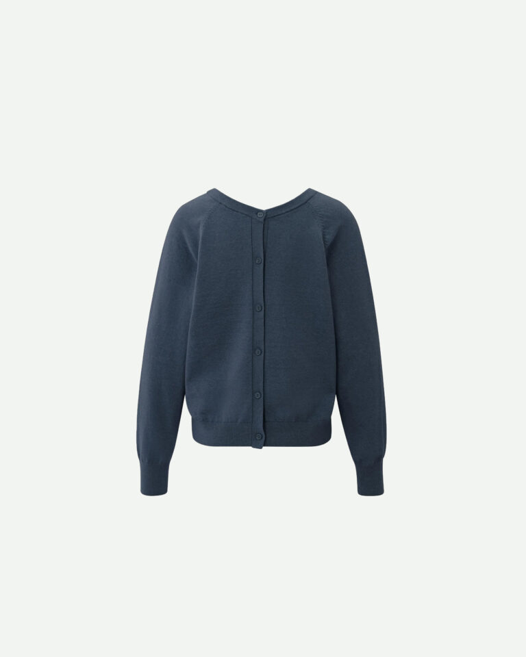 double-v-neck-sweater-with-back-button-detail_85abc569-9320-4b6f-90d8-26e00e97ed37