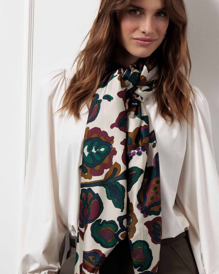Scarf animal print double bordeaux studio anneloes