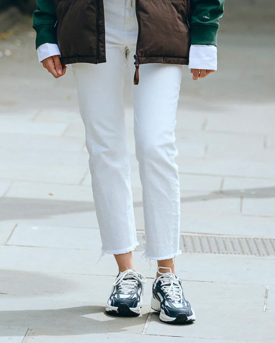 ME253001_601_Re_Run_pineapple_london_full_look_1
