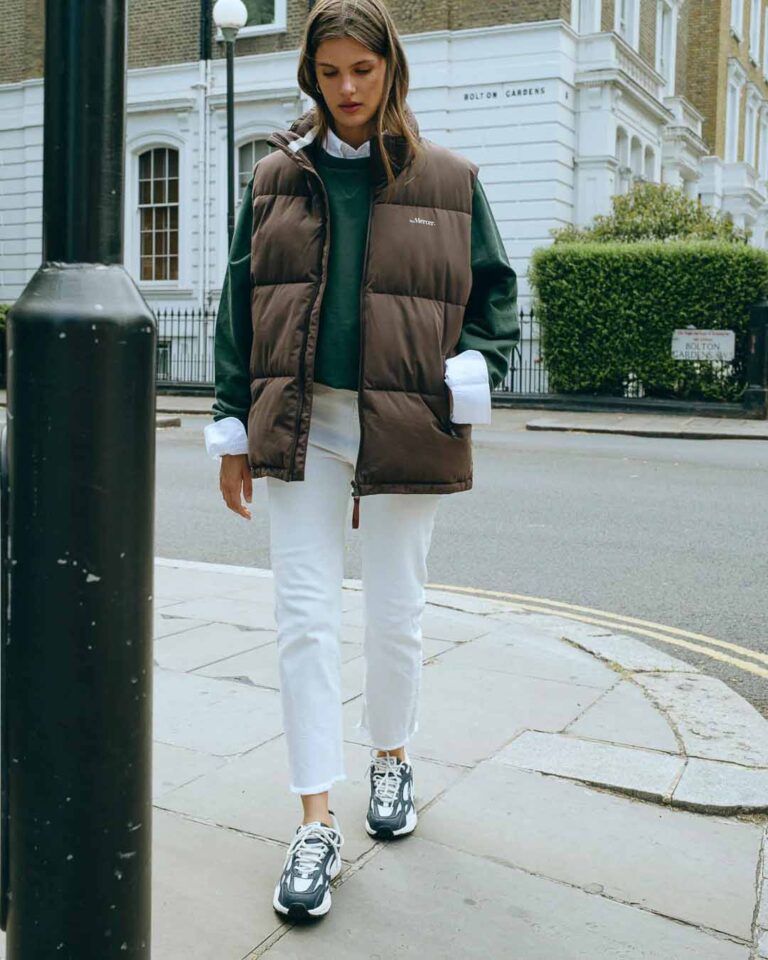 ME253001_601_Re_Run_pineapple_london_full_look_3