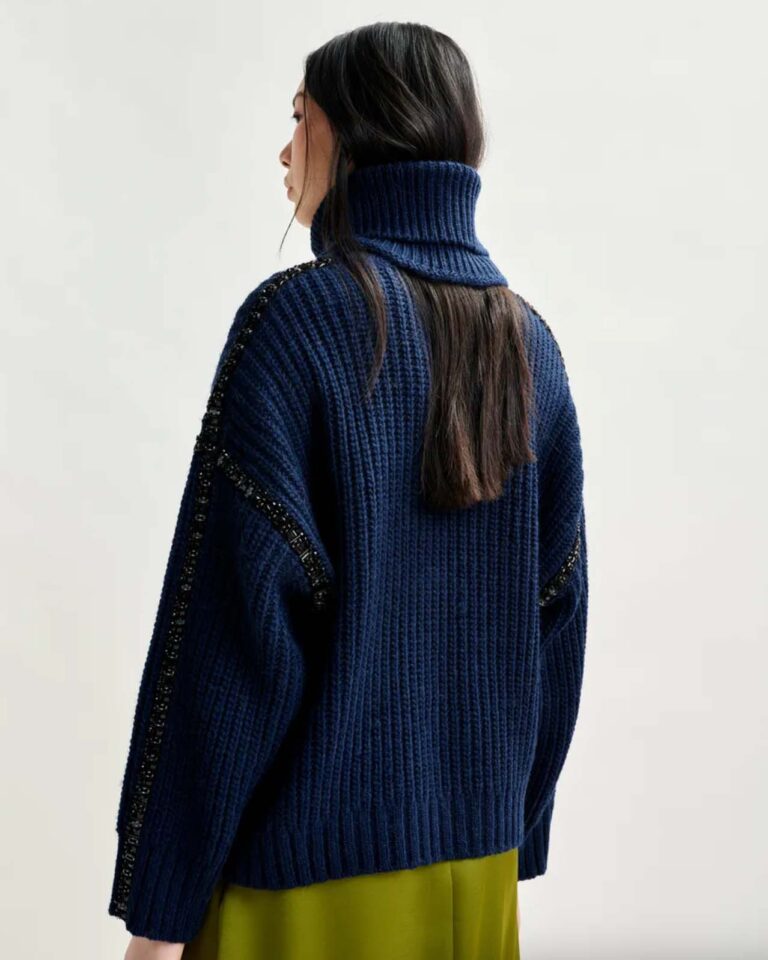 Trui Indsay Essentiel Antwerp 1