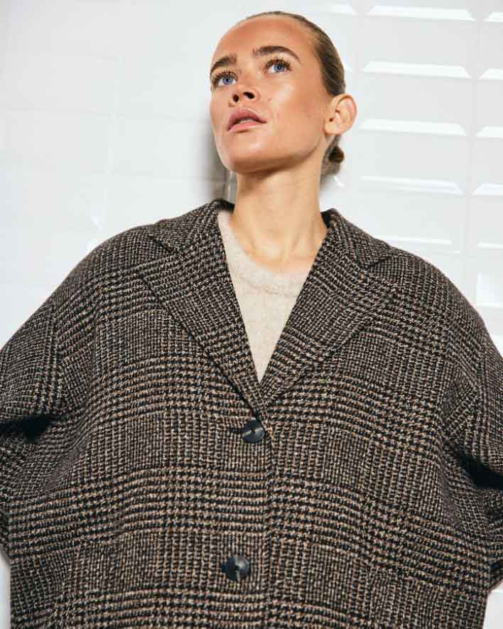Wblvista_Checked_Coat_Brown_Prince_Of_Wales6