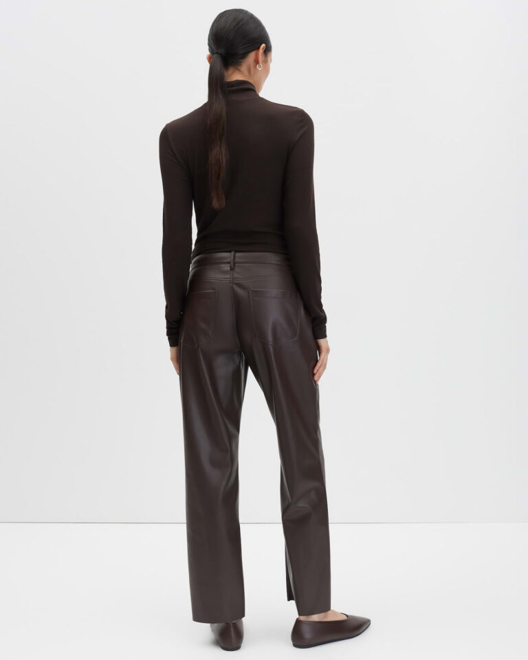 bruin_kunstleren-broek_dames_carile_someday_achterkant