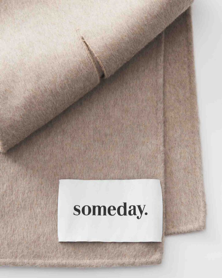 bruin_wollen-sjaal_dames_bierka-scarf_someday_product-stills-2