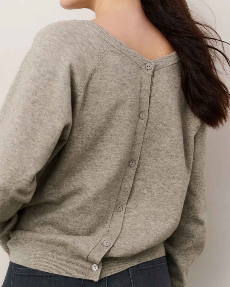 double-v-neck-sweater-with-back-button-detail-3_2c510f33-5f76-48fd-822c-54d16a6e8015