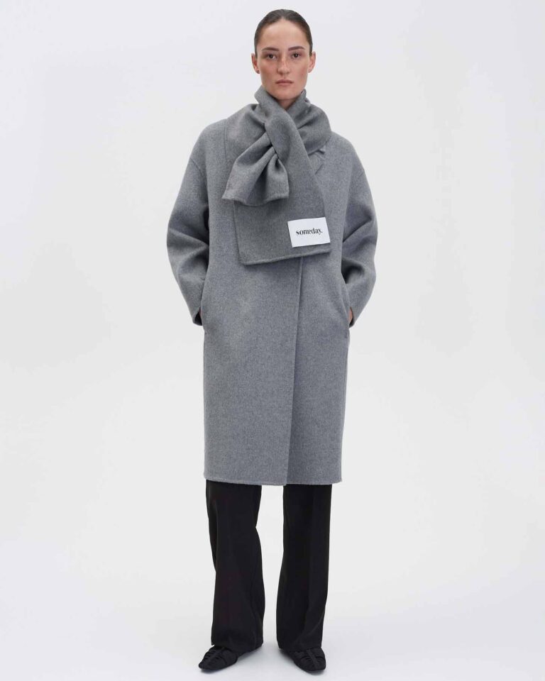 grijs_wollen-sjaal_dames_bierka-scarf-185_someday_outfit