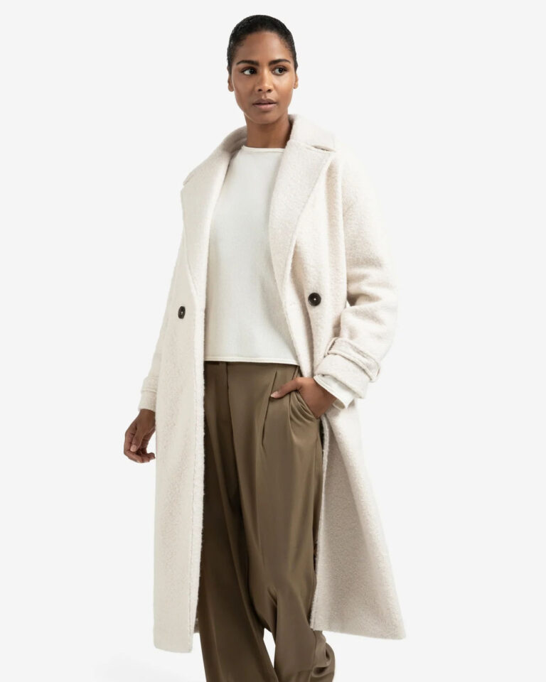 Lange bouclé jas met ceintuur en oversized pasvorm yaya