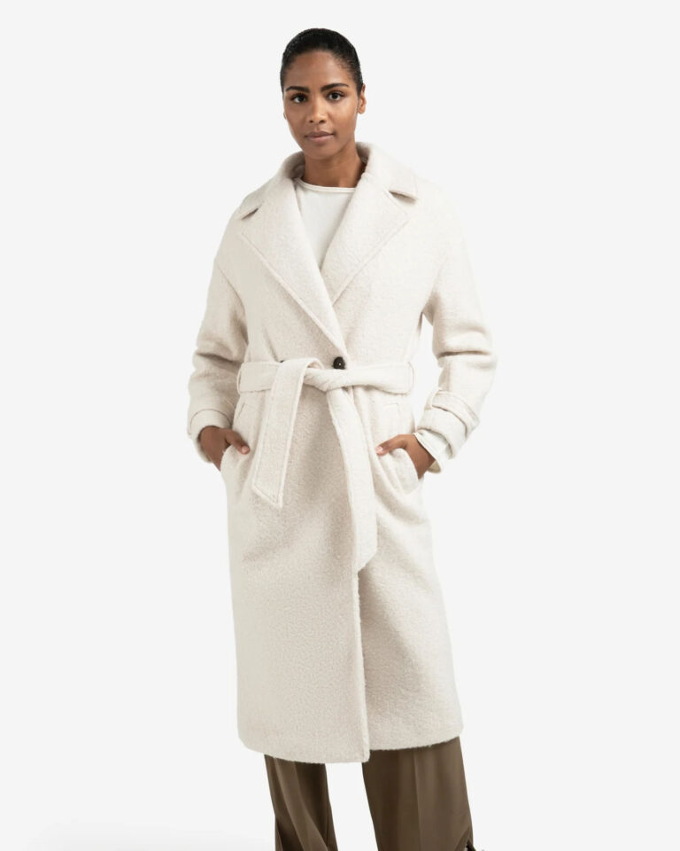 long-boucle-coat-with-belt-and-oversized-fit_17653e1a-35d7-4387-98fb-24c5cbae15e0