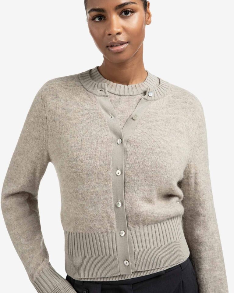 long-sleeve-cardigan-with-double-rib-details-1_7764f57d-5fea-4e88-9f8f-350f6eb30679