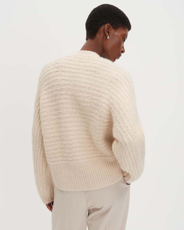 beige_vest_dames_tamaia_someday_achterkant