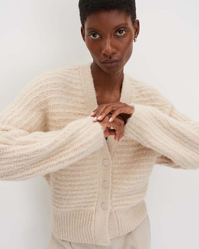 beige_vest_dames_tamaia_someday_detail-1