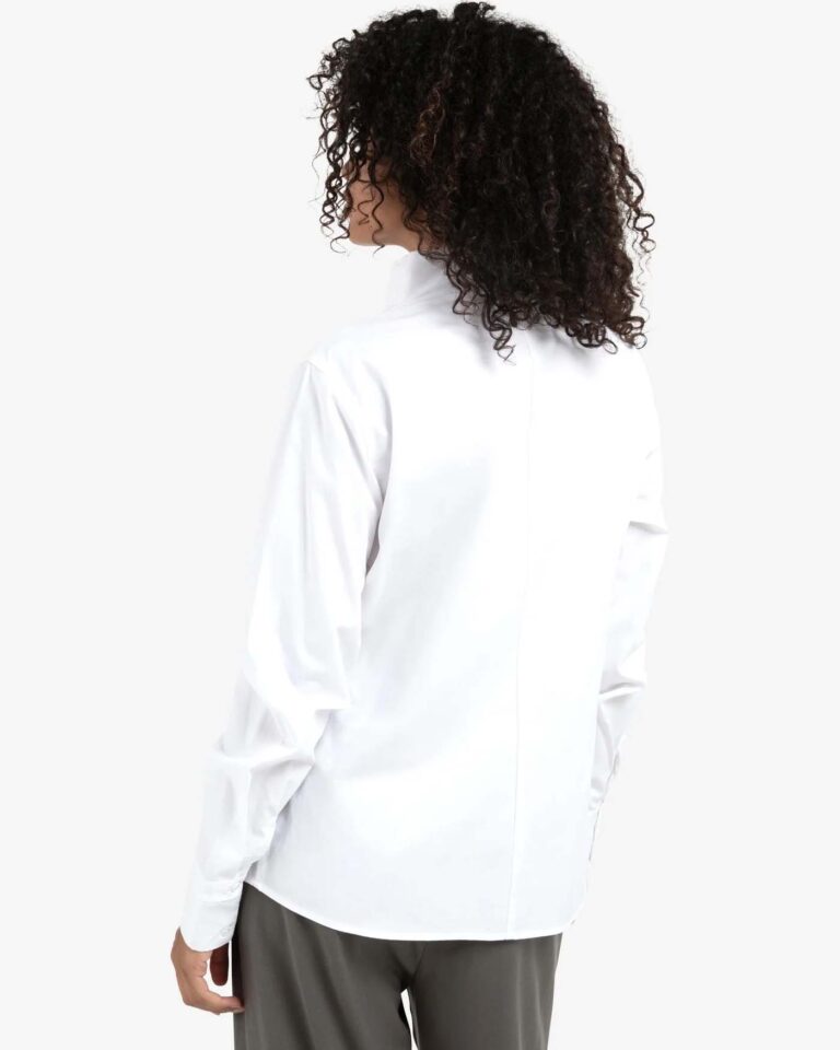 blouse-with-high-v-neck-collar-and-cuffs_d0336086-7a46-476d-8d10-552ad61cf0f8