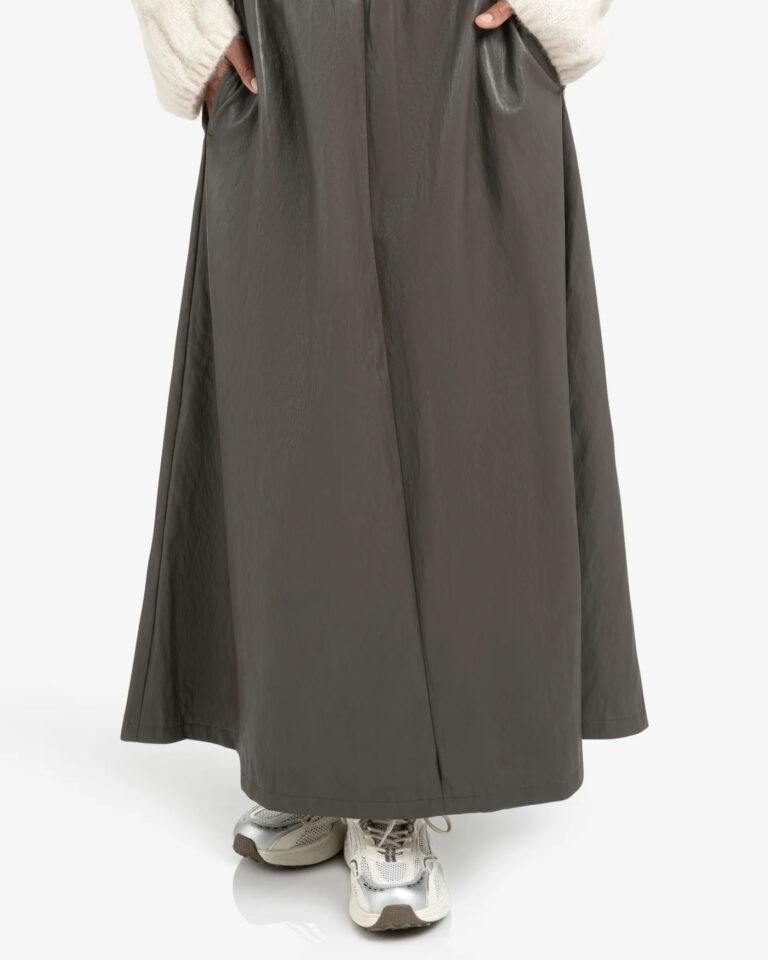 faux-leather-a-line-midi-skirt-with-pockets_d7d7919a-2580-459a-b6f2-3eb045dd754b