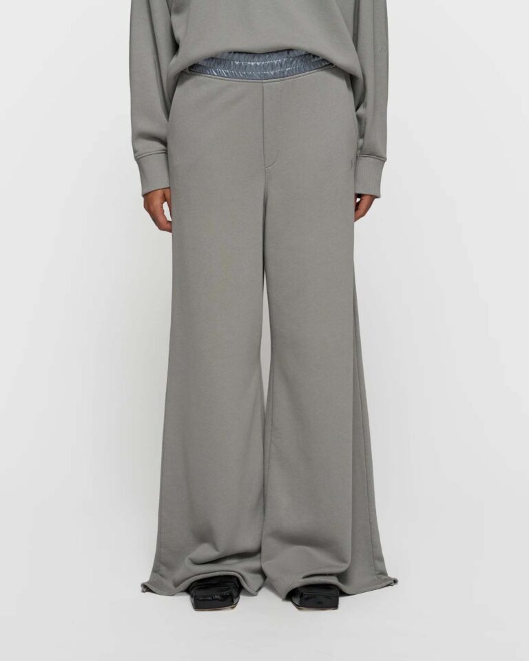 84_20251015_10DAYS_PS26_ECOM_041_825x1131@2x