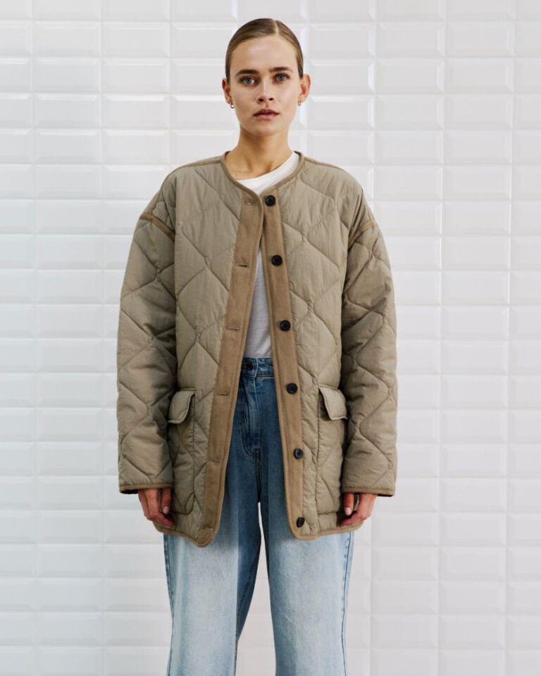 Jacket sandy quilted falcon with black