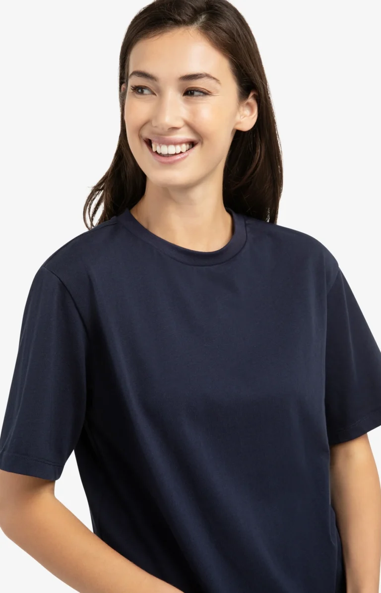 boyfriend-t-shirt-in-soft-cotton_2cf16e28-e615-45ef-b772-edad45bdf06b.jpg
