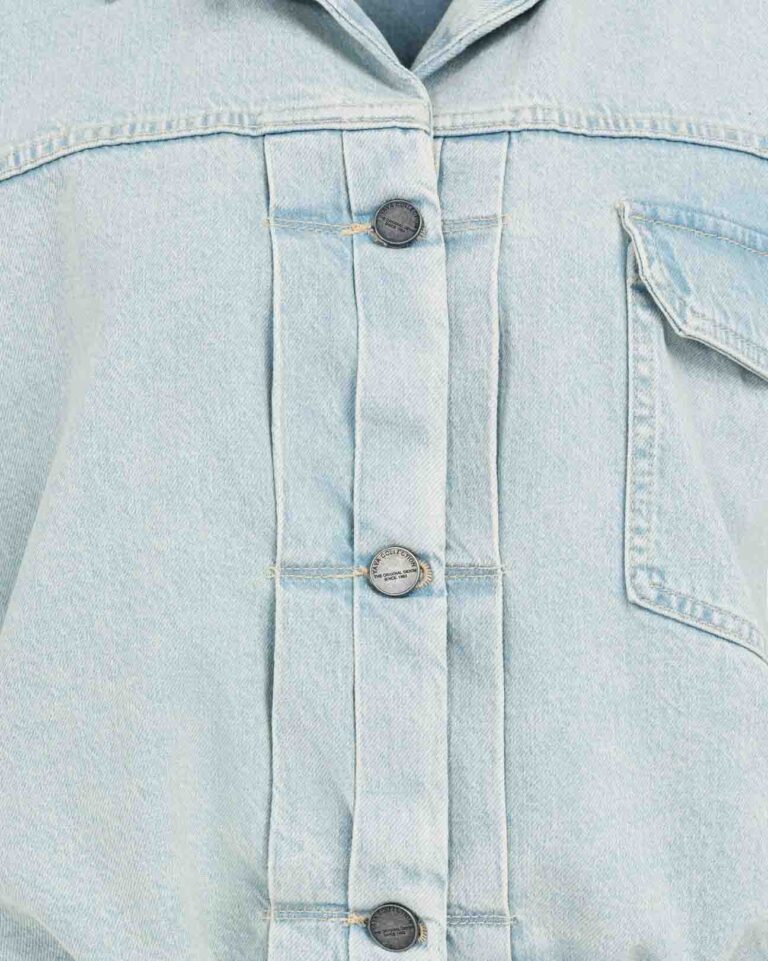 oversized-denim-worker-jacket-with-short-sleeves_9a63ca82-f8a3-49a7-ab55-0c5109e3c8d2