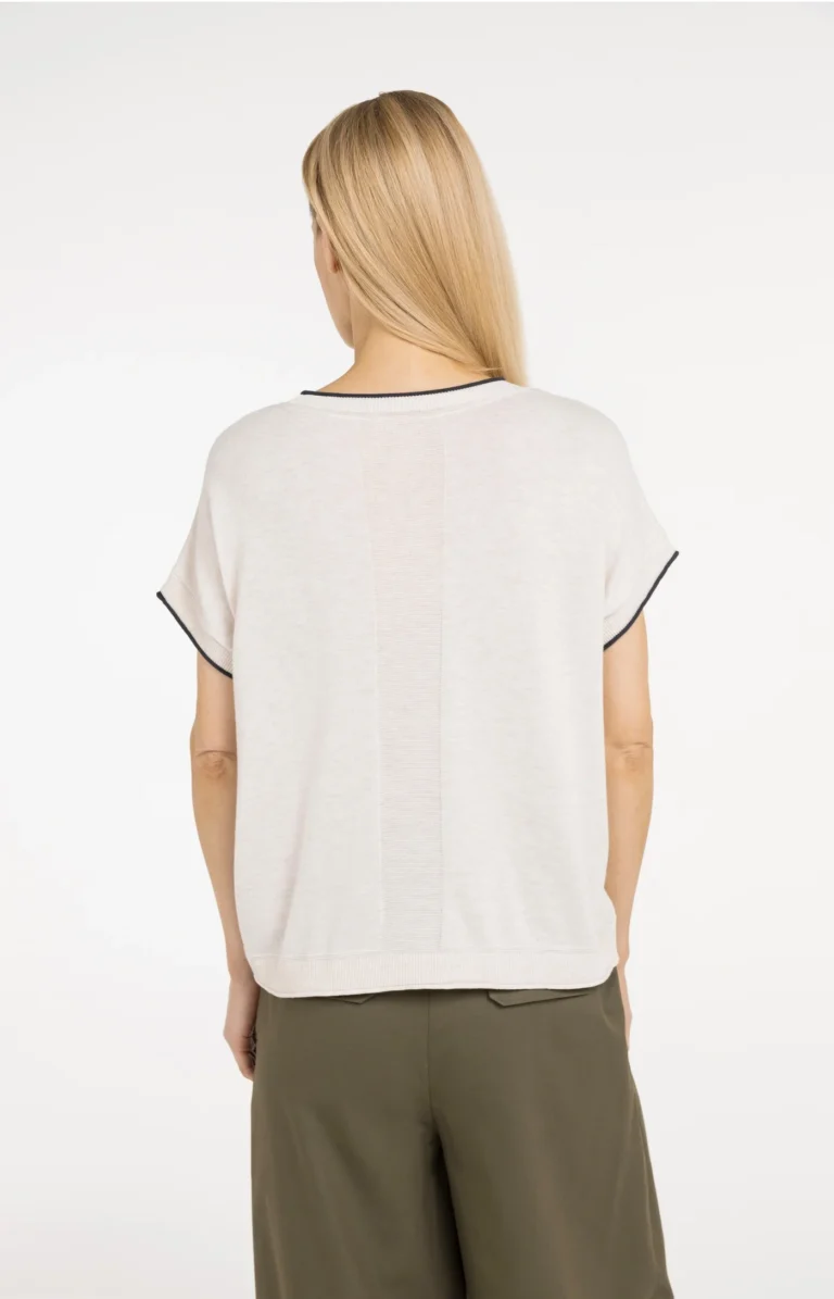 knitted-top-with-short-sleeves-and-rolled-edges_ff4afaf1-79ef-425e-822e-43d7a8806ab6