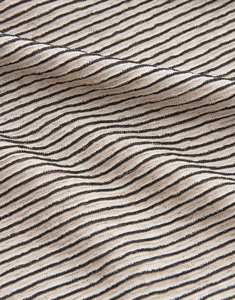 beige_geribd-shirt_dames_kadelma_someday_product-stills-1