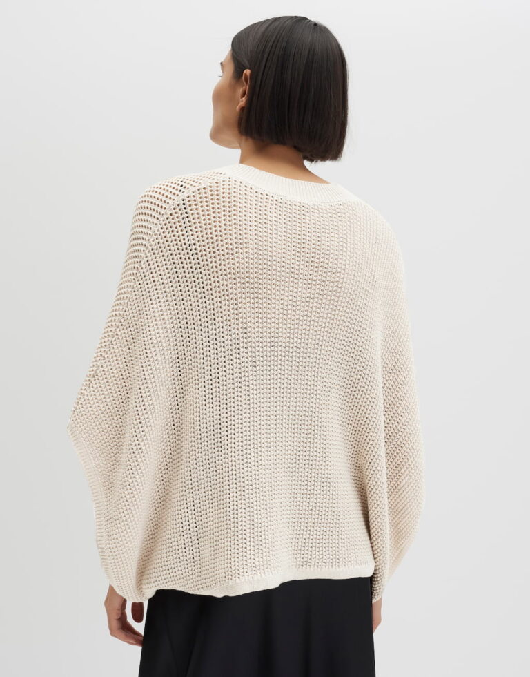 beige_poncho_dames_basona-cape_someday_achterkant