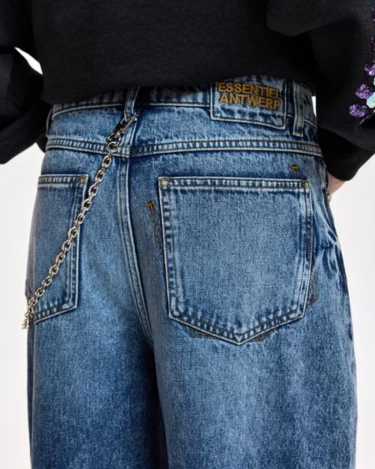 Blauwe katoenen jeans met barrel-pijpen