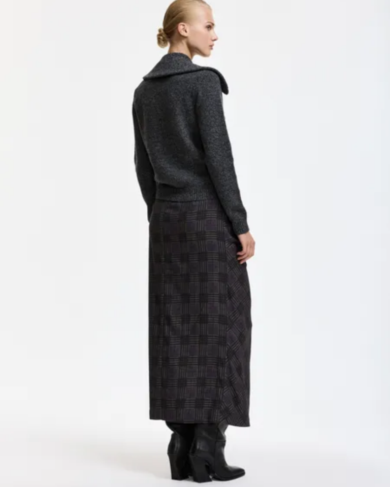 korine-sweater-essentielantwerp (3)