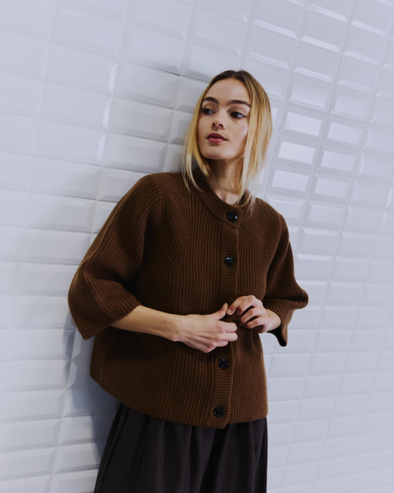 vivianna-camel