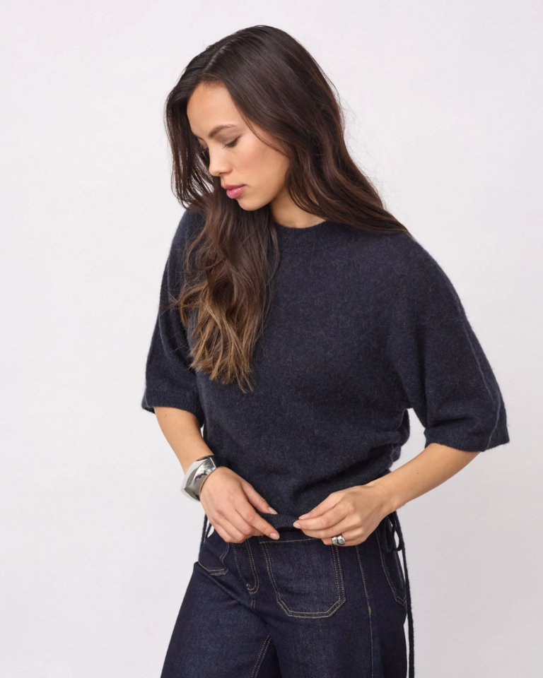 NoomiCC String Knit - Navy