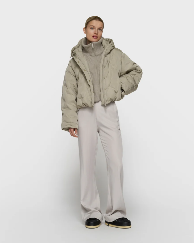 the muse parka-fog (2)