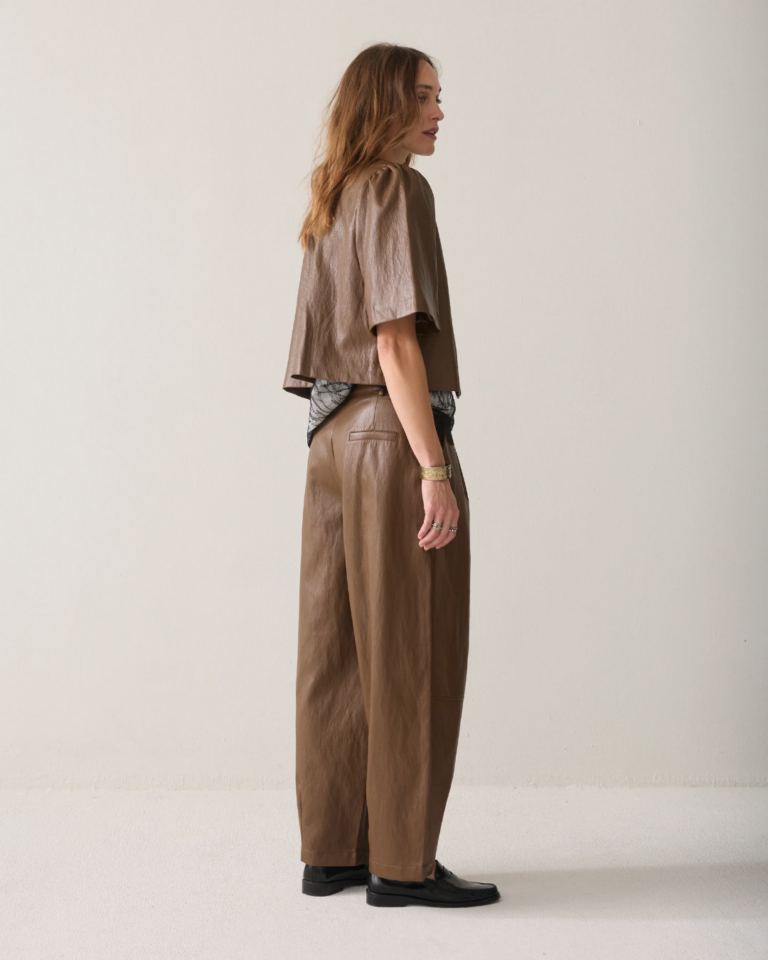 Wijde broek faux leather summum bruin (3)