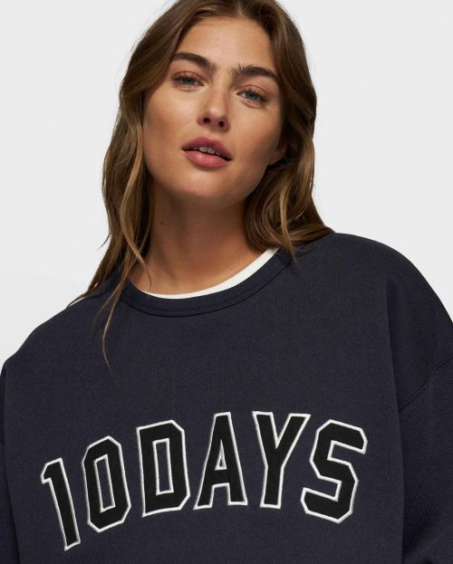 Statement Sweater Dark Navy 10Days blue logo