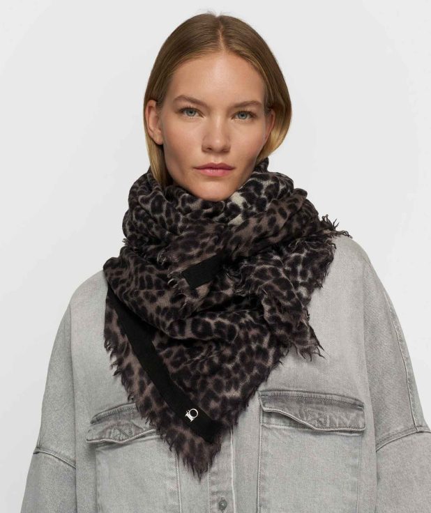 Scarf leopard wool grijs print 10days
