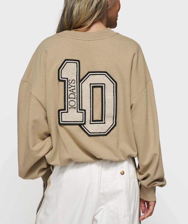 Sweater Pleated Earth 10Days beige