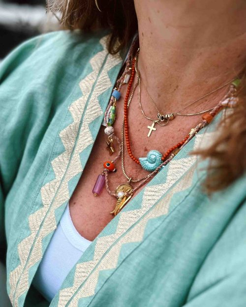 Ketting Kleine Schelp Jazu oranje blauw