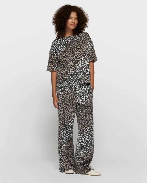 78_20251015_10DAYS_PS26_ECOM_014_aacb214a-7c96-438e-811a-97303538a2e7_750x1028@2x