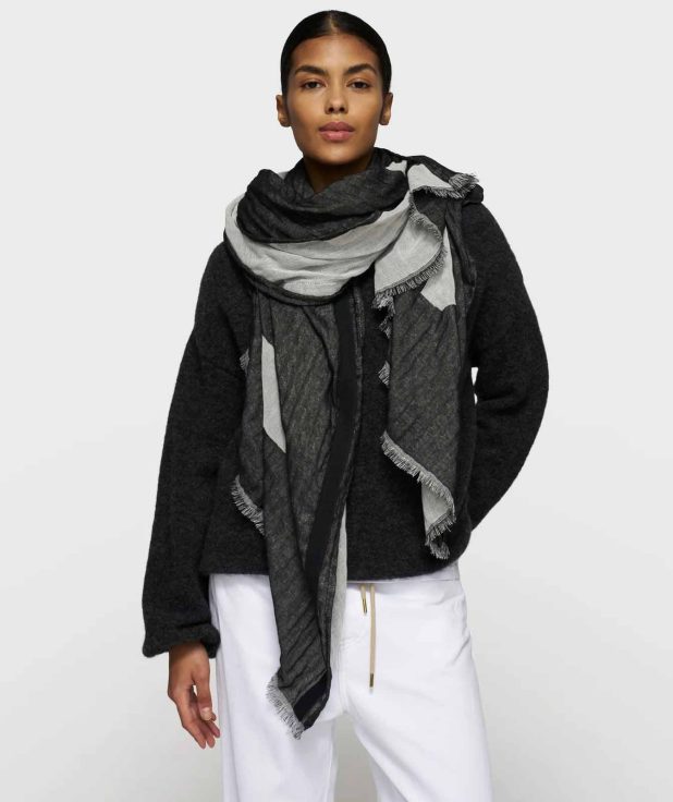 Scarf black 10days jacquard