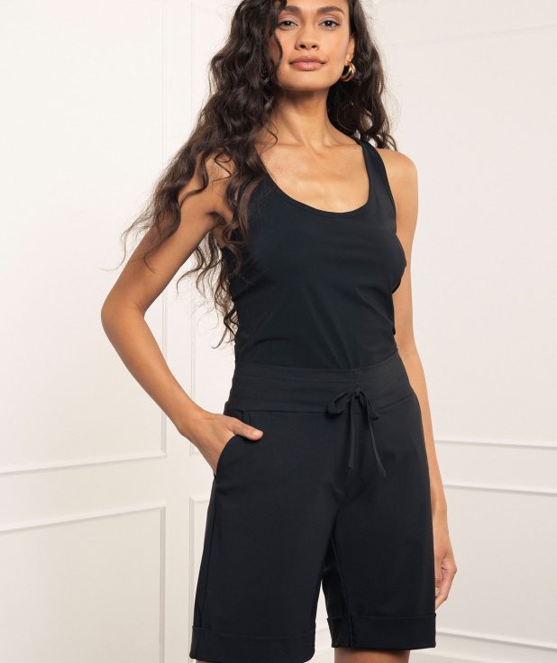 Bermuda-City-Black-Studio-Anneloes.jpg