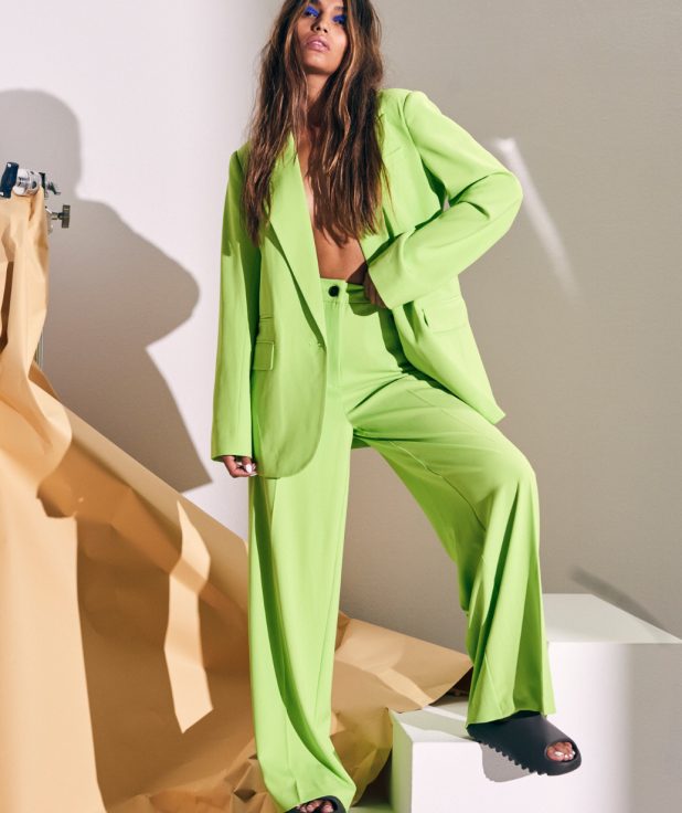 Broek-Alexa-Wide-Pants-Cocouture-1.jpg