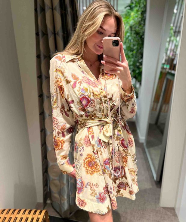 Jurk Flower Devotion ecru bloemenprint